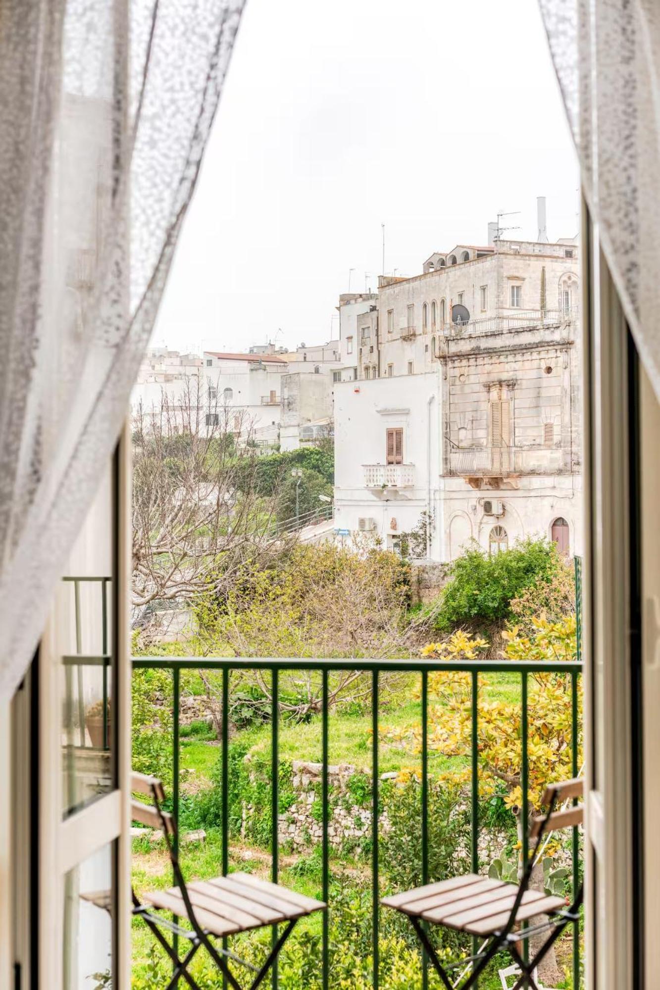 Suite La Terrazza Di Don Peppino Остуни Экстерьер фото